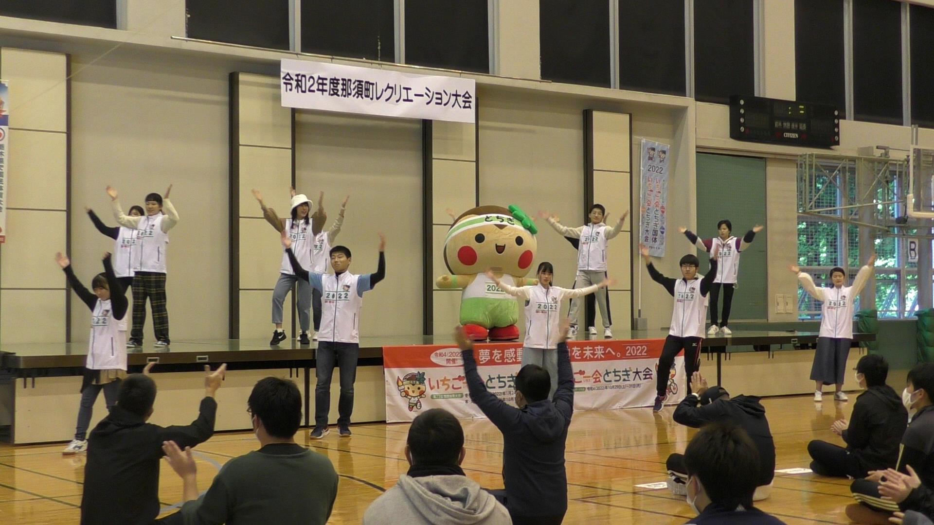 いちご一会ダンス披露 いちご一会ダンス披露