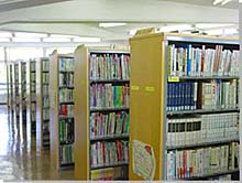 図書館内観