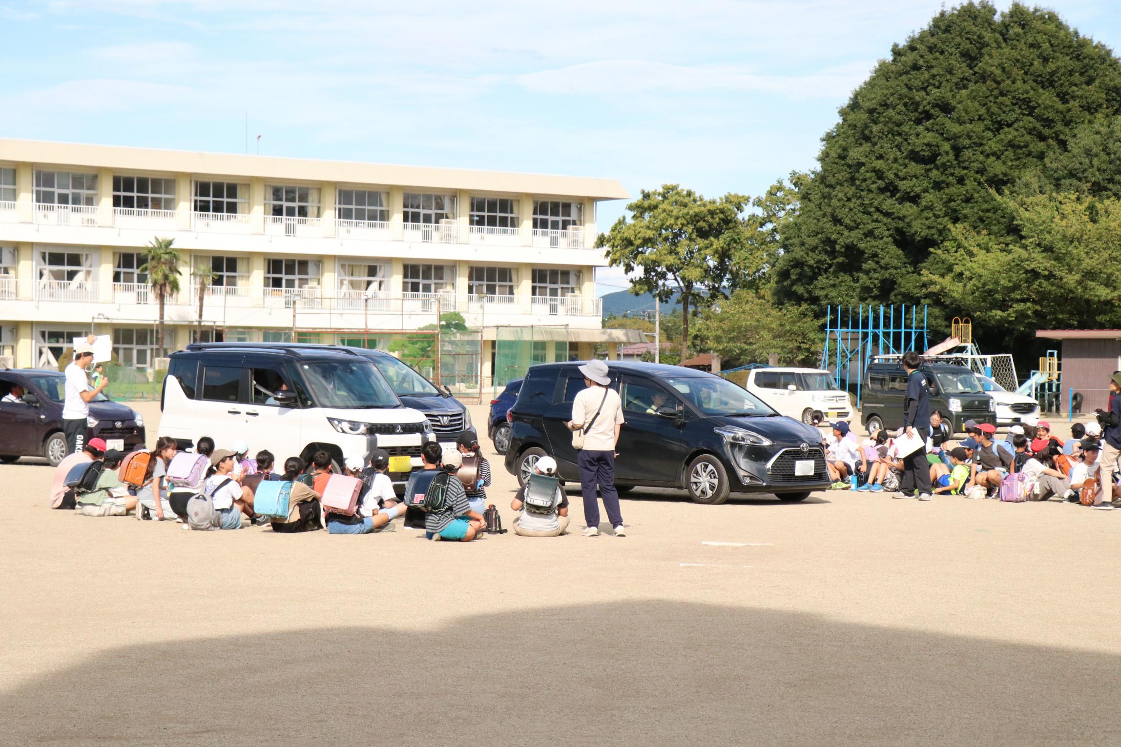 83125b1c-c0f0-4475-bae5-b9384dbb99a7 83125b1c-c0f0-4475-bae5-b9384dbb99a7